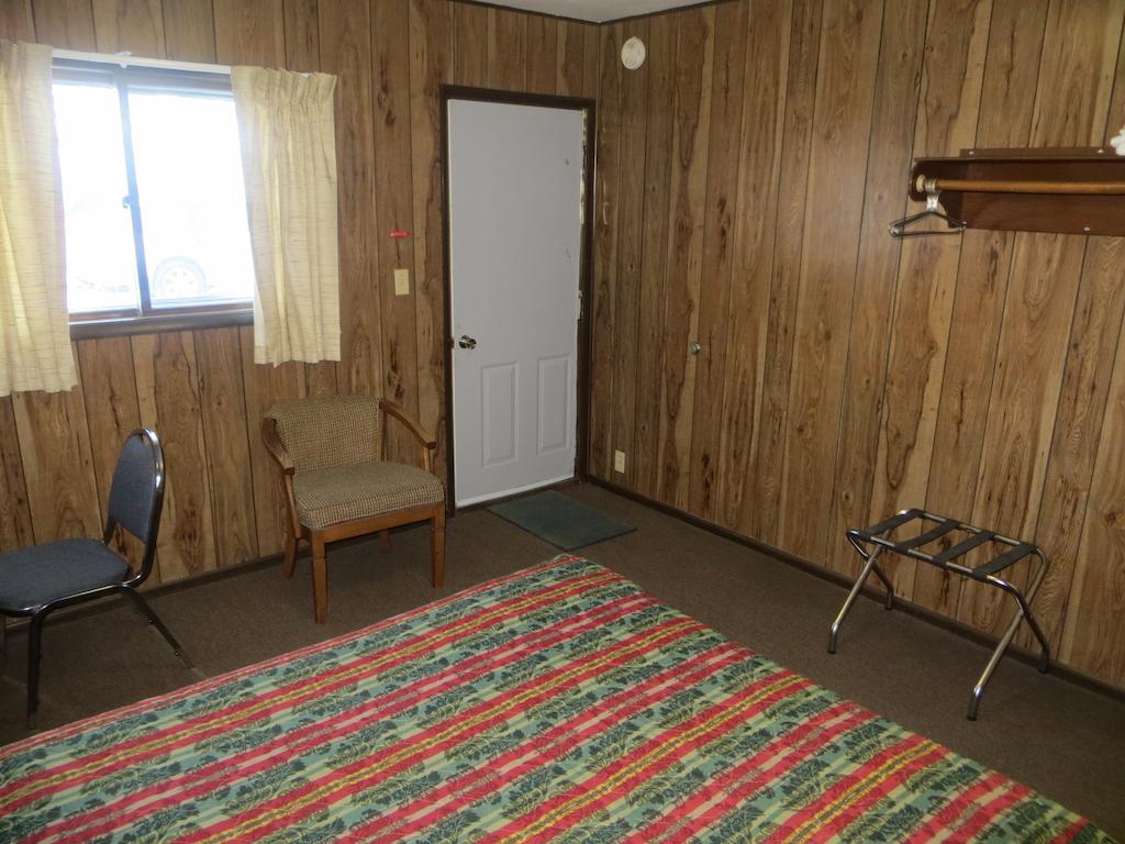 Prairie Motel Merrill Extérieur photo